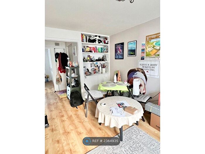 1 Bedroom Flat To Rent In Cotelands, Croydon, CR0