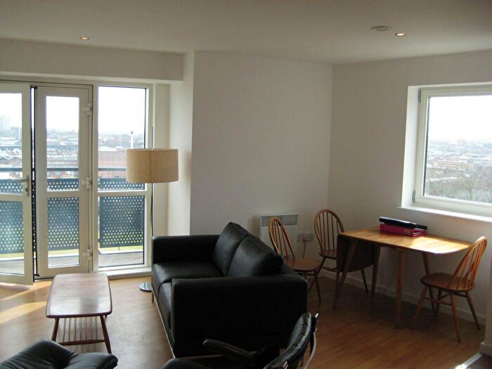 1 Bedroom Apartment To Rent In Largest Masshouse Type Bed With City Park Facing Balcony, B5