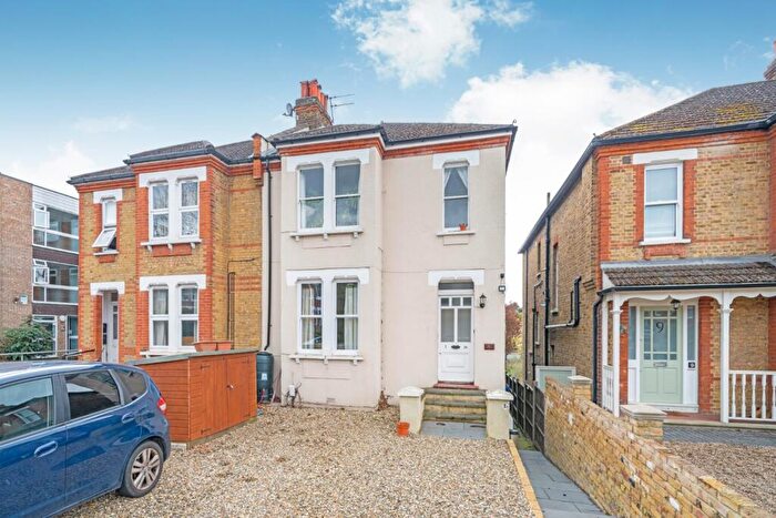 1 Bedroom Flat For Sale In Farnaby Road, Bromley, Kent, BR1