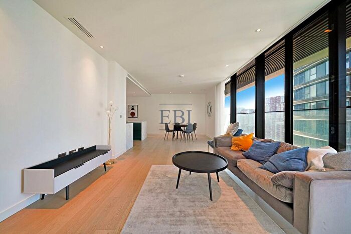 2 Bedroom Apartment To Rent In Hobart Building, Wards Place, London, E14