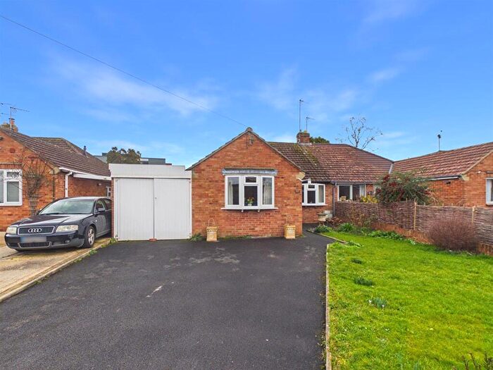 3 Bedroom Semi-Detached Bungalow For Sale In Brookfield Lane, Churchdown, Gloucester, GL3
