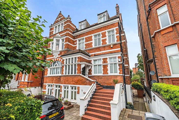 3 Bedroom Flat To Rent In Maresfield Gardens, Hampstead, NW3