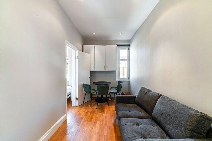 Studio To Rent In Southwell Gardens, South Kensington, London, SW7