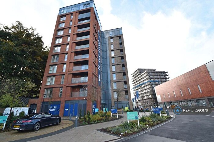 1 Bedroom Flat To Rent In Picture House, Redhill, RH1
