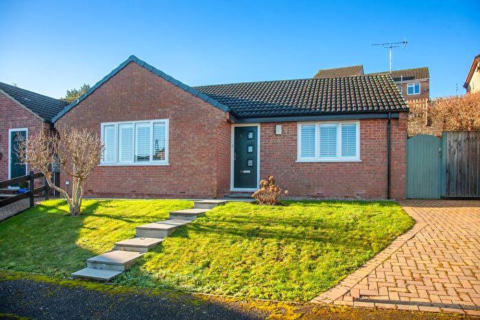 3 Bedroom Detached Bungalow For Sale In Castle Mount, Tisbury, SP3
