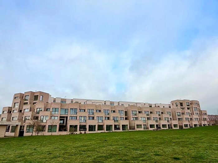 1 Bedroom Apartment For Sale In Knights Park, Cambridge, Cambridgeshire, CB3