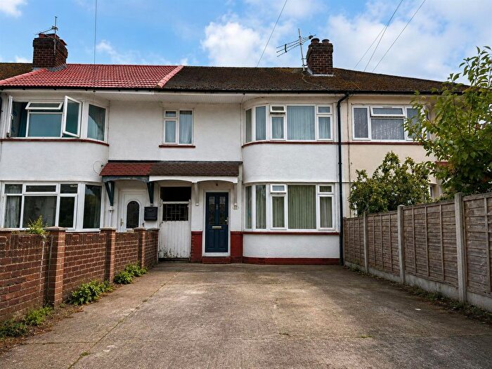 2 Bedroom Terraced House To Rent In Stanhope Road, Cippenham, SL1