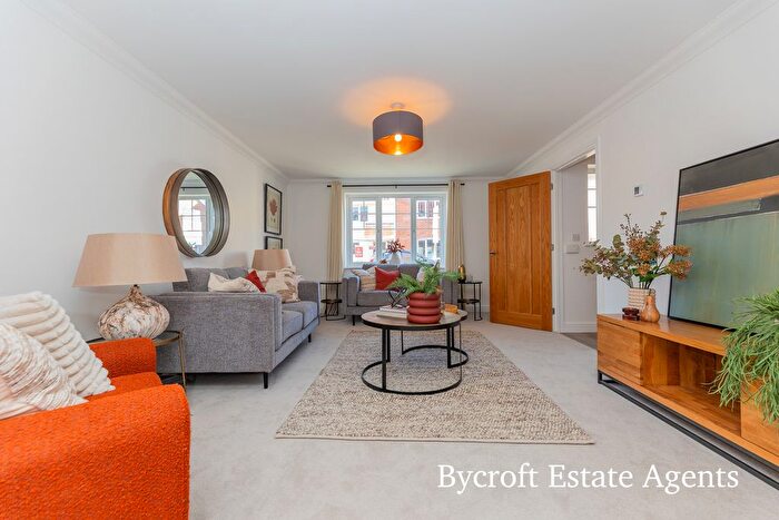 4 Bedroom Detached House For Sale In Stephen George Way, Blundeston, Lowestoft, NR32