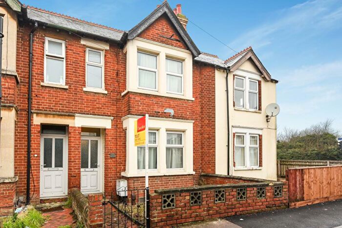 3 Bedroom Terraced House To Rent In Hollow Way, East Oxford, OX4