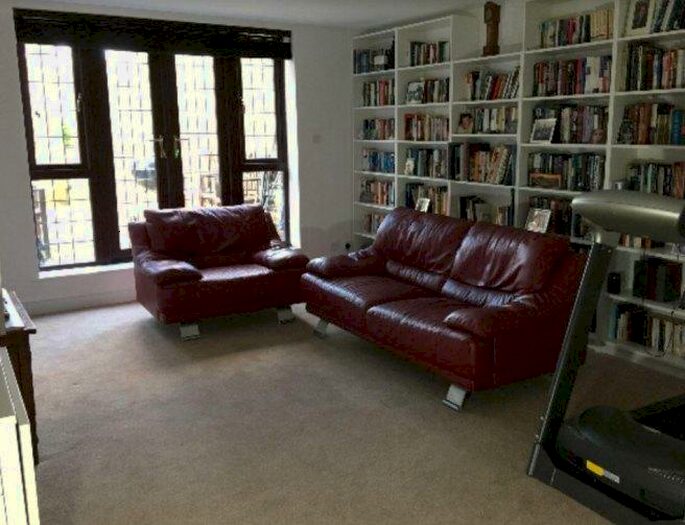 1 Bedroom Flat To Rent In Bridgefield, GU9