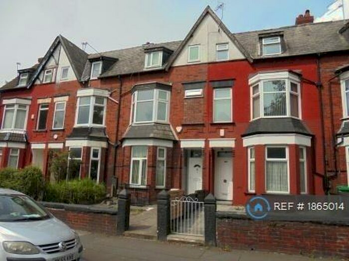 9 Bedroom Terraced House To Rent In Mauldeth Road, Manchester, M20
