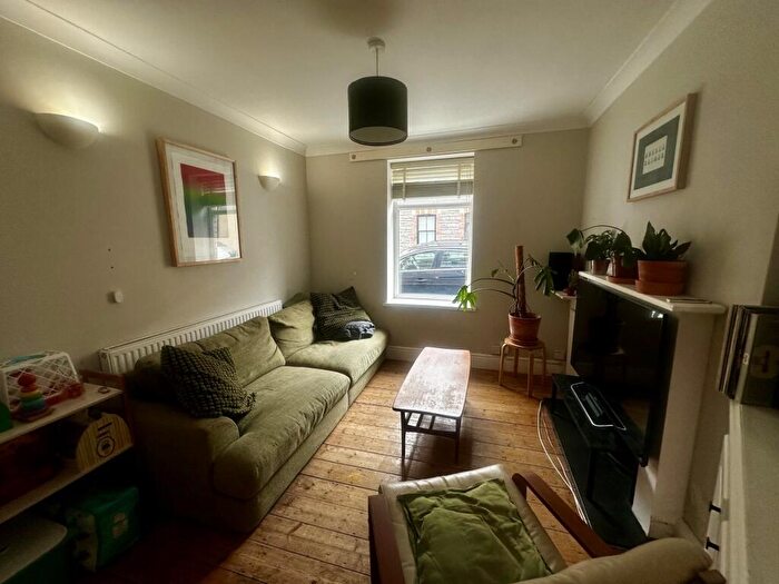 2 Bedroom House To Rent In Salop Place, Penarth, CF64