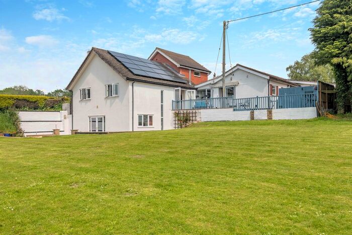 5 Bedroom Detached House For Sale In Heydon Road, Corpusty, Norwich, NR11