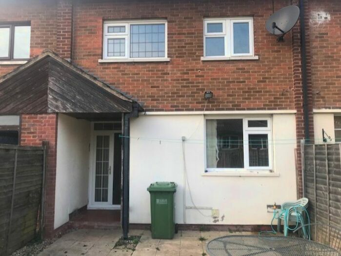 3 Bedroom Terraced House To Rent In Stonebridge Crescent, Kingshurst, Birmingham, B37