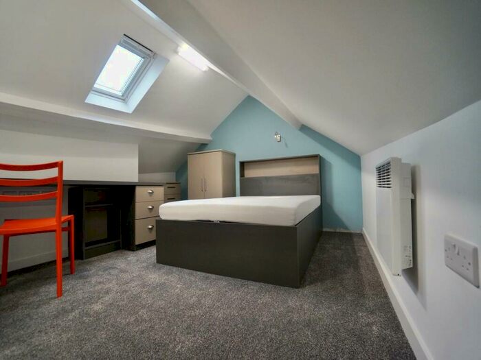 4 Bedroom House To Rent In Albert Street, Bangor, Gwynedd, LL57