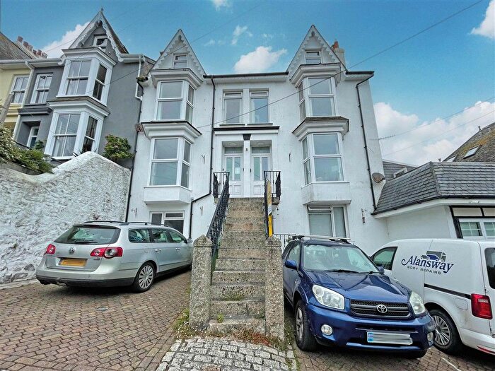 1 Bedroom Flat For Sale In Richmond Place, St. Ives, TR26