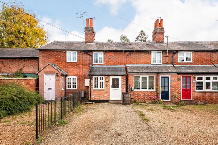 2 Bedroom Terraced House For Sale In High Street, Milton, OX14