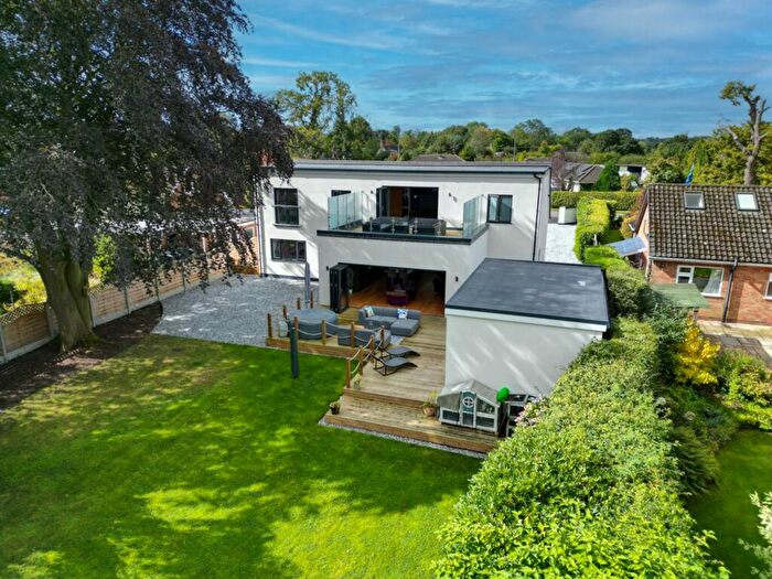 5 Bedroom Detached House For Sale In Swanley Lane, Ravensmoor, CW5