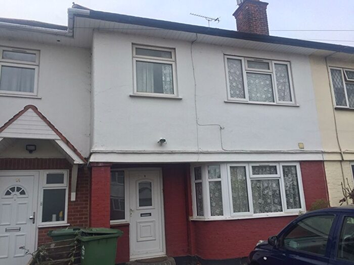4 Bedroom Terraced House To Rent In Welwyn Way, Hayes, UB4