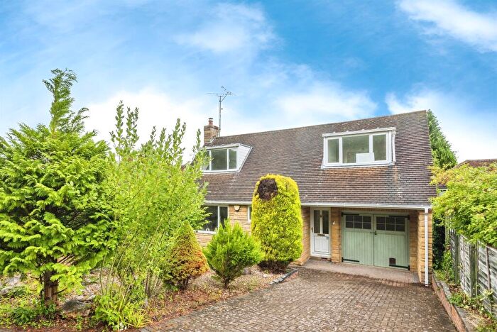 3 Bedroom Detached House For Sale In Purley Rise, Purley On Thames, Reading, RG8