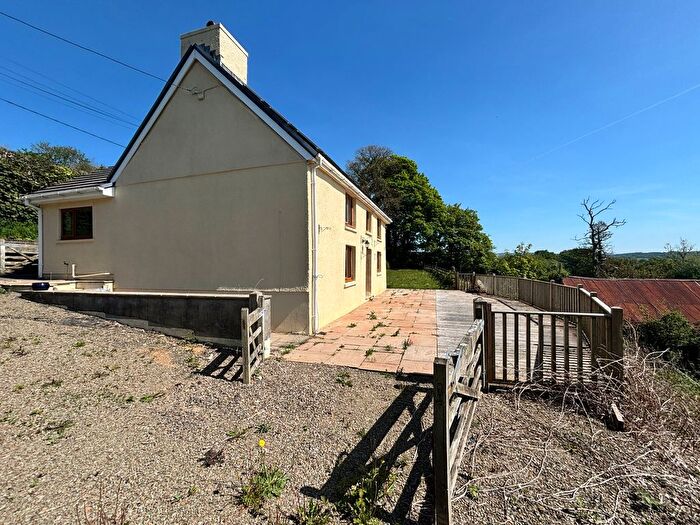 3 Bedroom Farm For Sale In Capel Seion Road, Llanelli, SA15