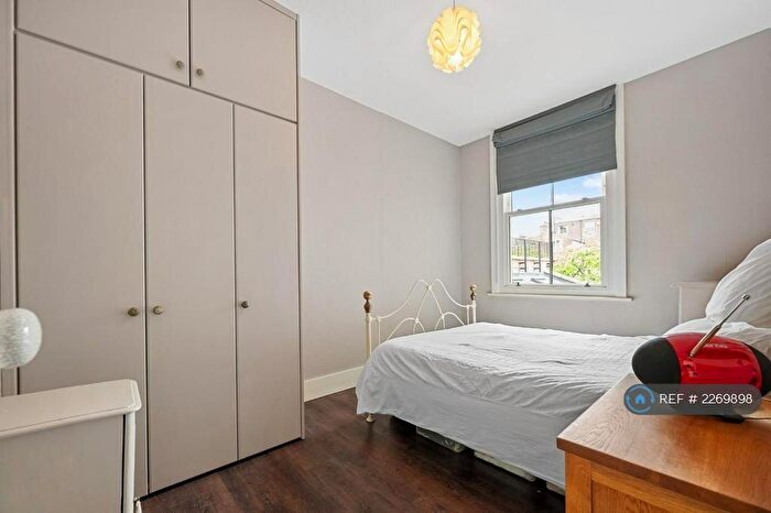 1 Bedroom Flat To Rent In Benthal Road, London, N16