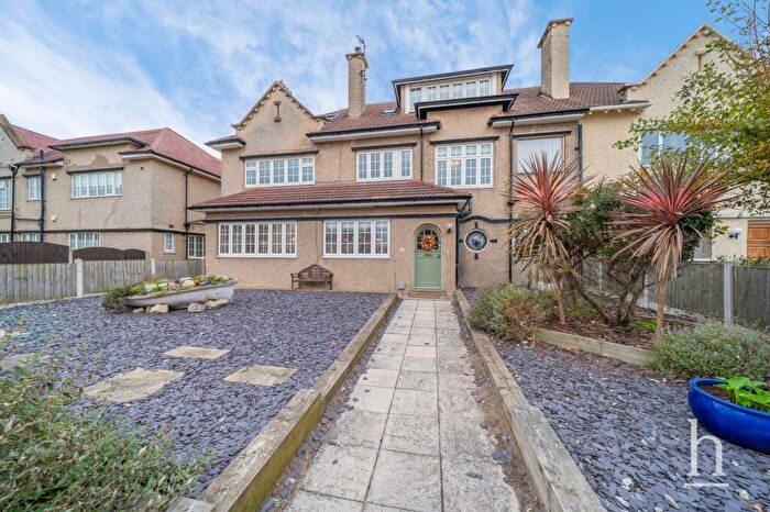 5 Bedroom Semi-Detached House For Sale In Curzon Road, Hoylake, CH47