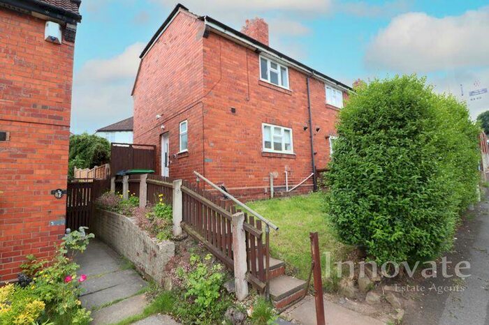 2 Bedroom Semi-Detached House To Rent In City Road, Oldbury, B69