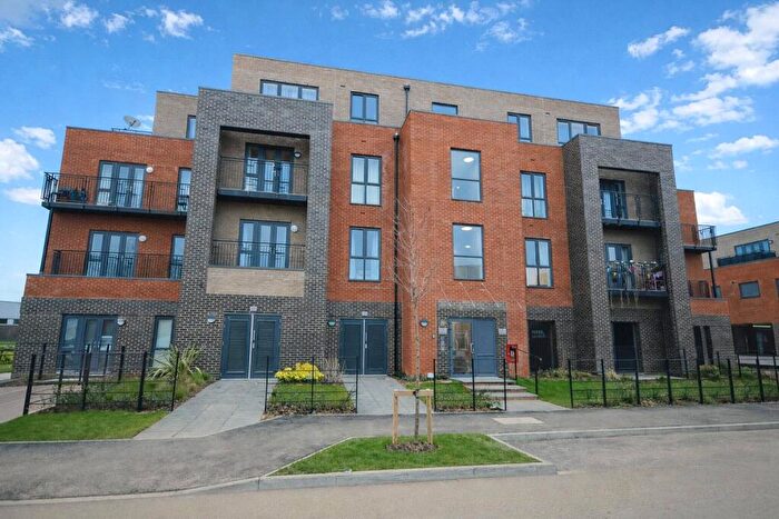 1 Bedroom Apartment For Sale In Flat, Nightingale Way, Reading, RG30