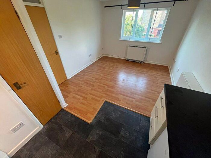 1 Bedroom Flat To Rent In Chequers Court, Bradley Stoke, BS32