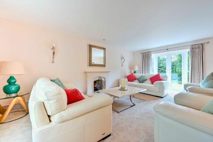 4 Bedroom Detached House To Rent In Heathdown Road, Woking, Pyrford, Woking, GU22