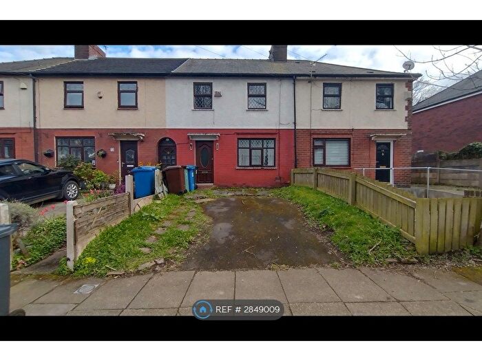 3 Bedroom Terraced House To Rent In Polefield Hall Road, Manchester, M25