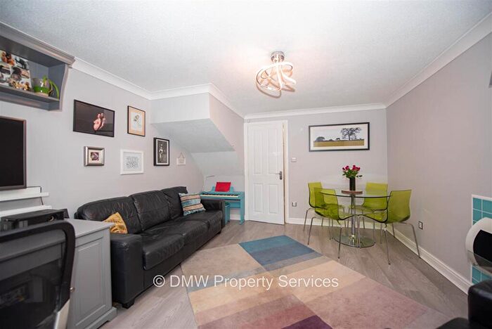 2 Bedroom Semi-Detached House For Sale In Claygate, Nottingham, NG3