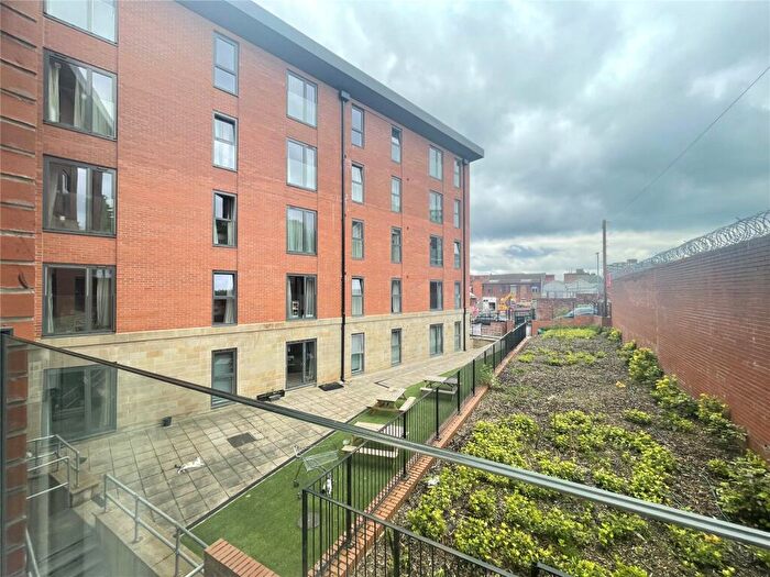 1 Bedroom Apartment For Sale In Mabgate, Leeds, West Yorkshire, LS9