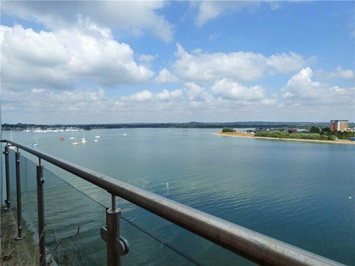 2 Bedroom Apartment For Sale In Aqua, Lifeboat Quay, Poole, BH15