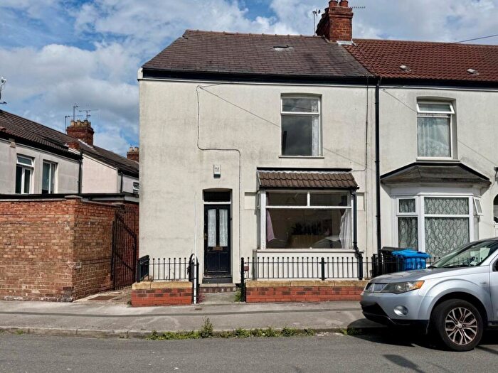 3 Bedroom End Of Terrace House For Sale In Carrington Street, Hull, HU3