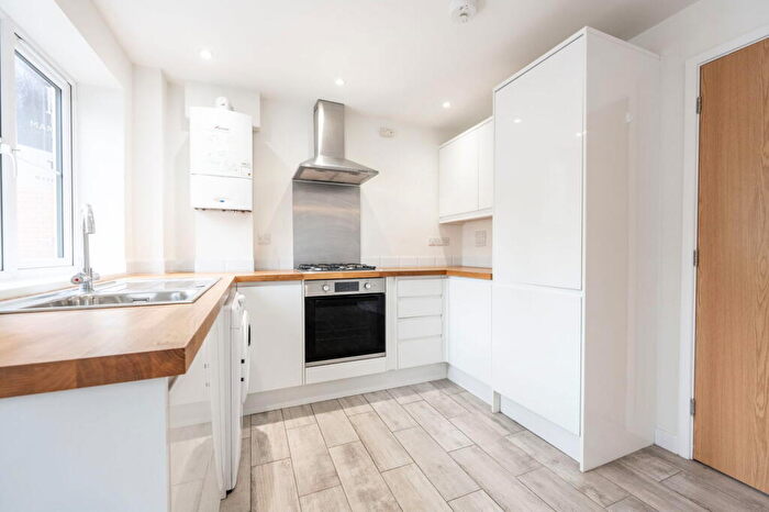 4 Bedroom Detached House To Rent In Redbury Drive, Park Gate, Southampton, SO31