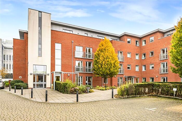 1 Bedroom Apartment For Sale In The Brow, Burgess Hill, West Sussex, RH15