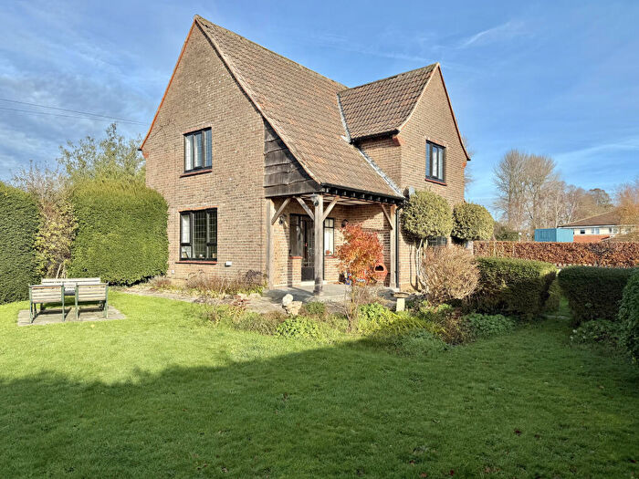 4 Bedroom Detached House For Sale In Ilchester Road, Yeovil, Somerset, BA21