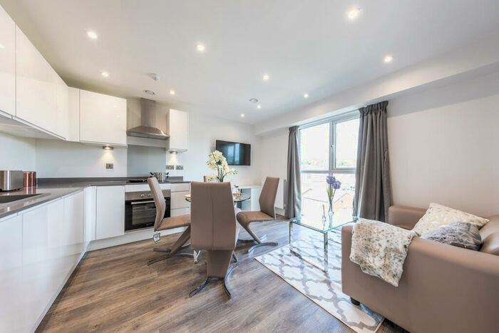 1 Bedroom Apartment To Rent In New Bedford House, Dudley Street, Luton, LU2