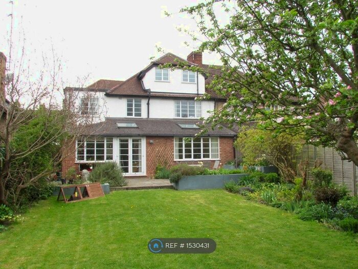 5 Bedroom Semi-Detached House To Rent In Bandon Road, Cambridge, CB3