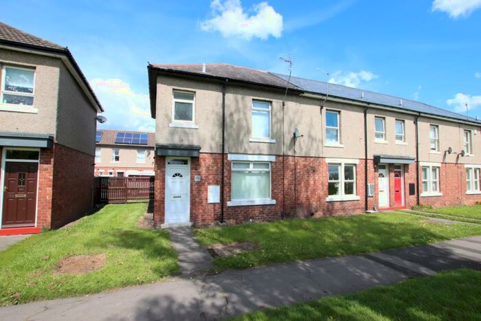 2 Bedroom House To Rent In The Drive, Washington, Tyne And Wear, NE37