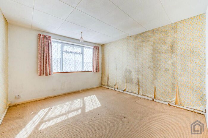 2 Bedroom Bungalow For Sale In , Lansdowne Crescent, Tamworth, B77