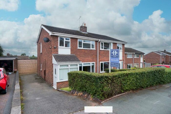 3 Bedroom Semi-Detached House To Rent In Oathills Drive, Tarporley, CW6