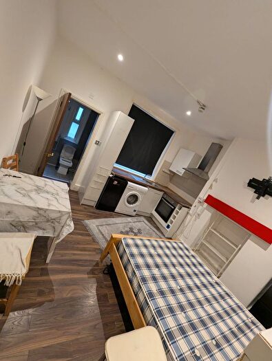 Studio To Rent In Commercial Road, Whitechapel/Shadwell, E1