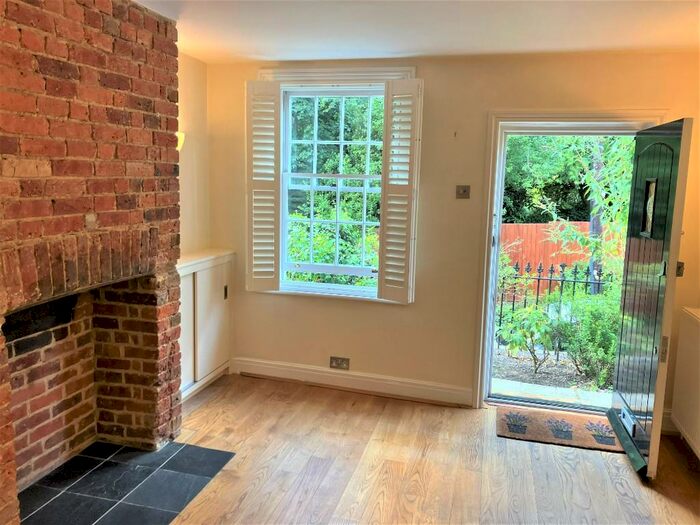 1 Bedroom Terraced House To Rent In Abbey Mill Lane, St. Albans, Hertfordshire, AL3