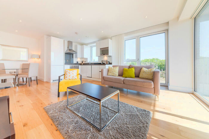 2 Bedroom Apartment To Rent In Nelson Street, London, E16