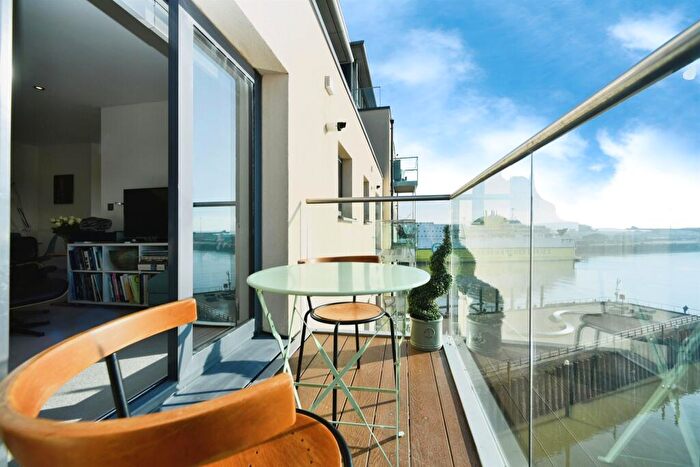 2 Bedroom Apartment For Sale In West Quay, Newhaven, BN9