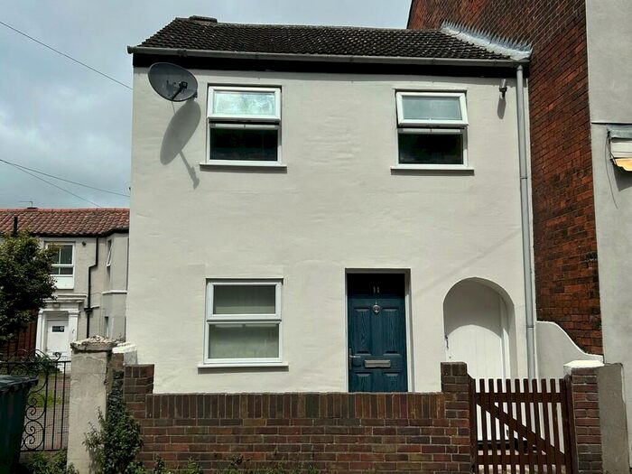 2 Bedroom End Of Terrace House To Rent In South Market Road, Great Yarmouth, NR30
