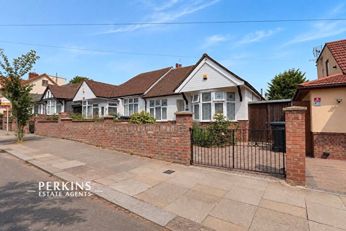 2 Bedroom Semi-Detached Bungalow For Sale In Greenford, UB6
